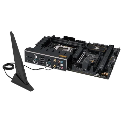مادربرد ایسوس TUF GAMING B650 PLUS-WIFI DDR5 - تصویر ۸