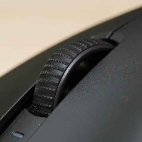 ماوس گیمینگ بی‌سیم ریزر مدل DeathAdder V3 Pro - تصویر ۷