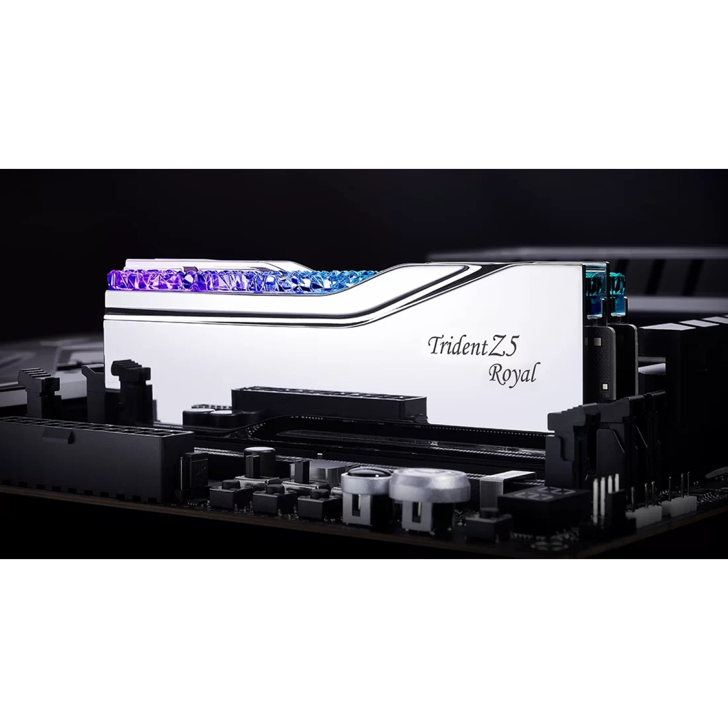 G.Skill-Trident-Z5-Royal-Dual-Silver-4-1500x1500